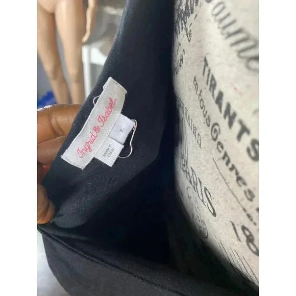 Ingrid & Isabel One Shoulder Ruffle Maternity Dres - Picture 4 of 4